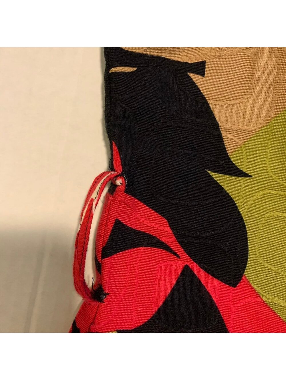 SIGNATURE by ROBBIE BEE Women's Floral Dress, Size 16 Red, Green And Black.  The - Picture 8 of 9
